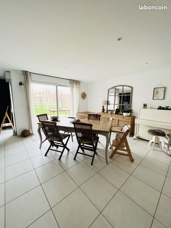 Maison à louer, 105m², Duisans