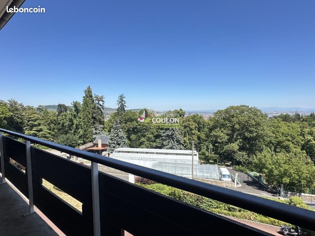 Appartement à louer, 87m², Royat