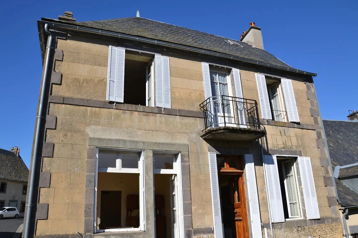 Maison à vendre, 160m², Saint-Sauves-d'Auvergne