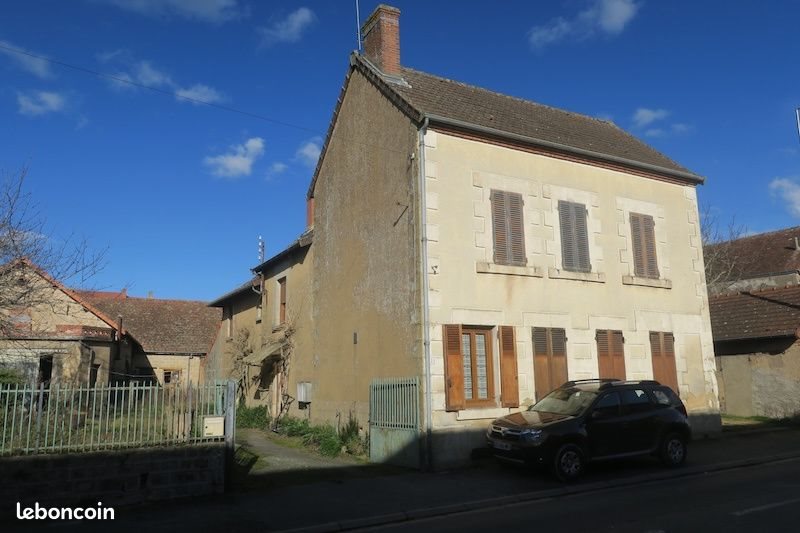 Maison à vendre, 140m², Montmarault