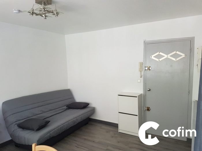 Appartement à louer, 21m², Pau