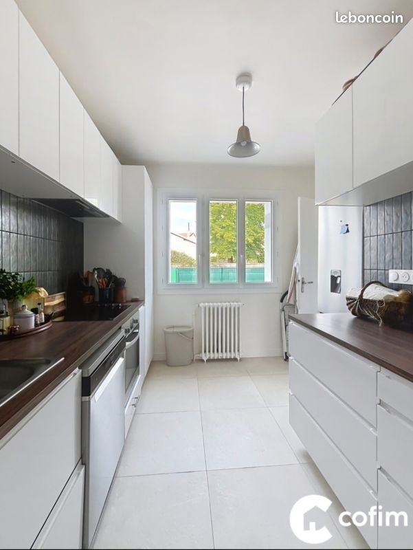 Appartement à louer, 76m², Pau