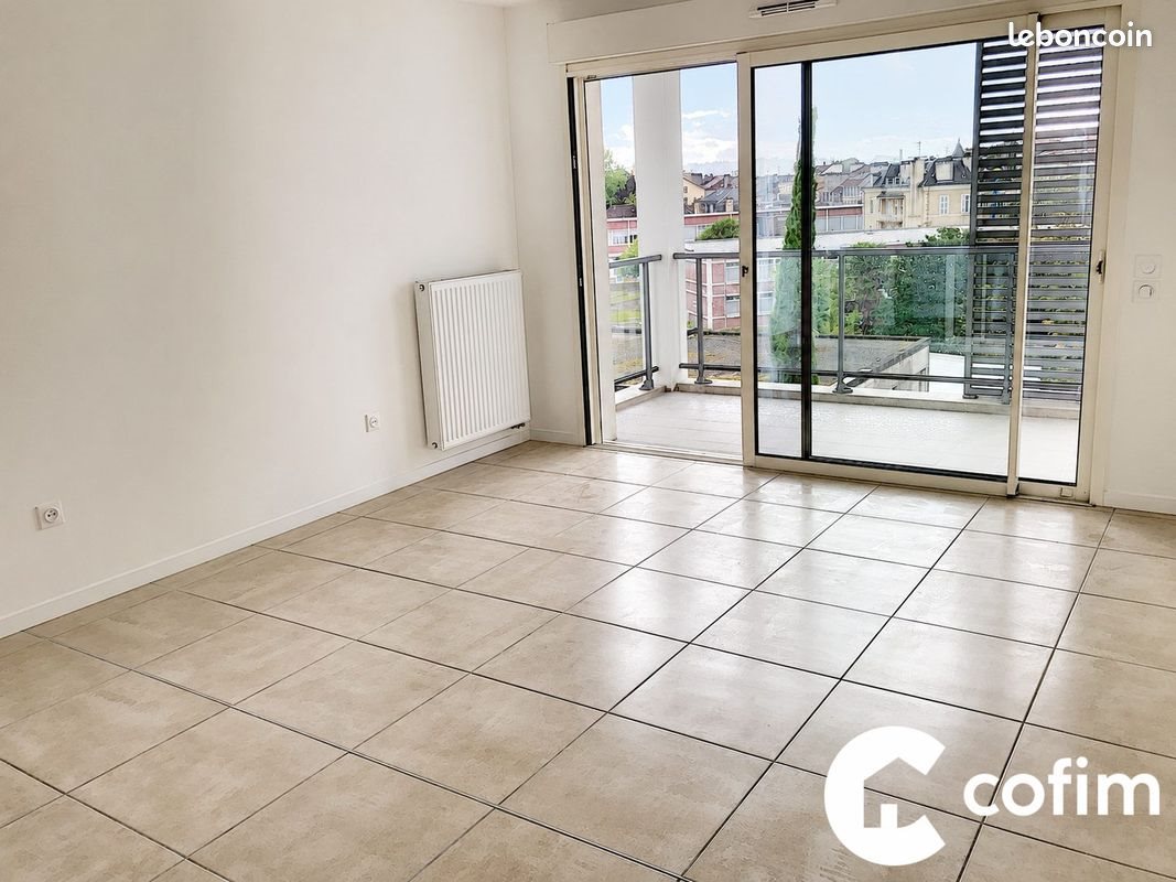Appartement à louer, 67m², Pau