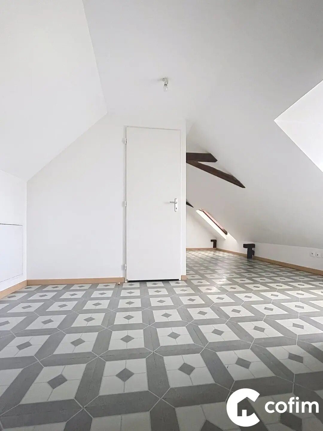 Appartement à louer, 54m², Boeil-Bezing