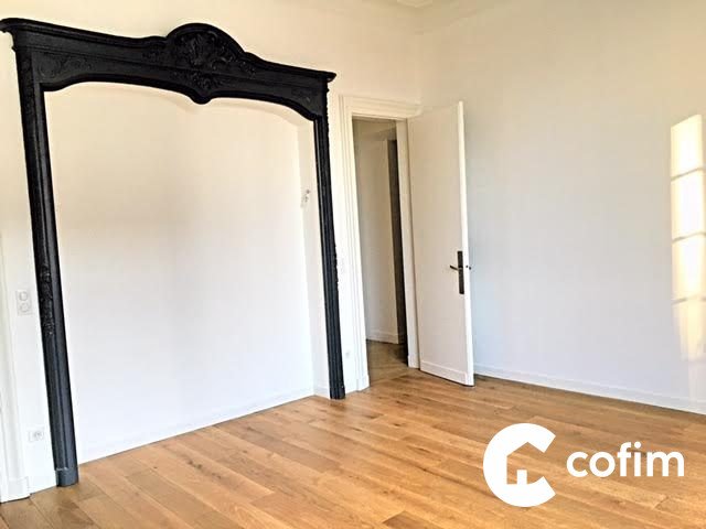 Appartement à louer, 168m², Pau