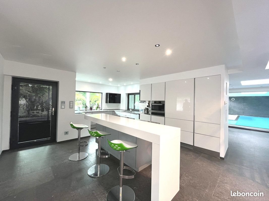 Maison à vendre, 260m², Ostwald