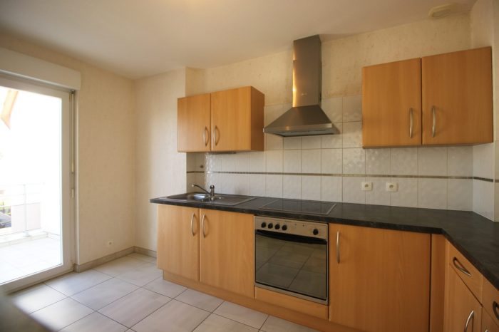 Appartement à louer, 76m², Breuschwickersheim
