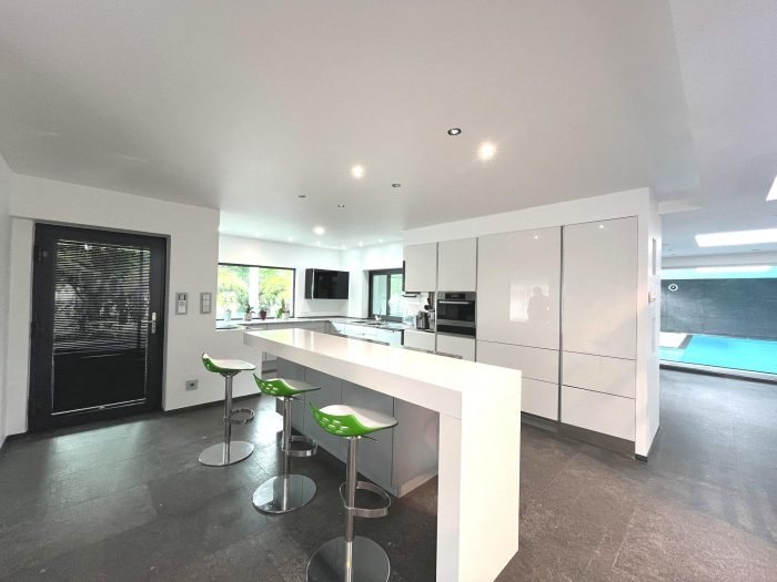Maison à vendre, 390m², Ostwald