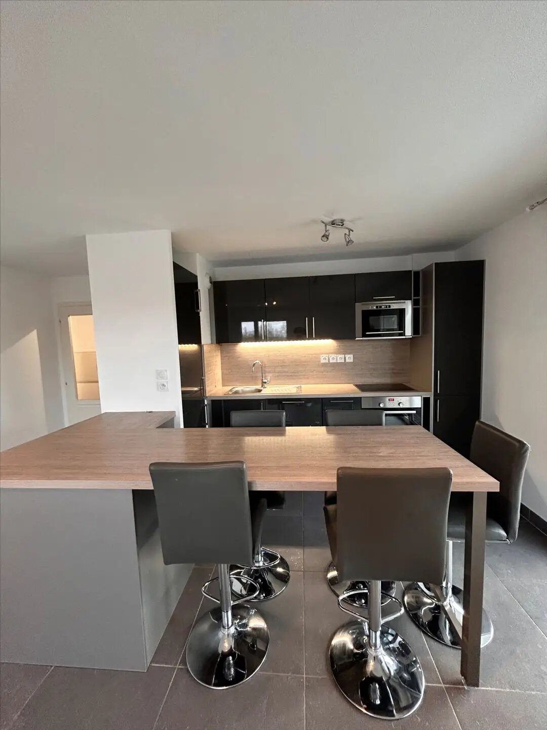 Appartement à louer, 67m², Huningue