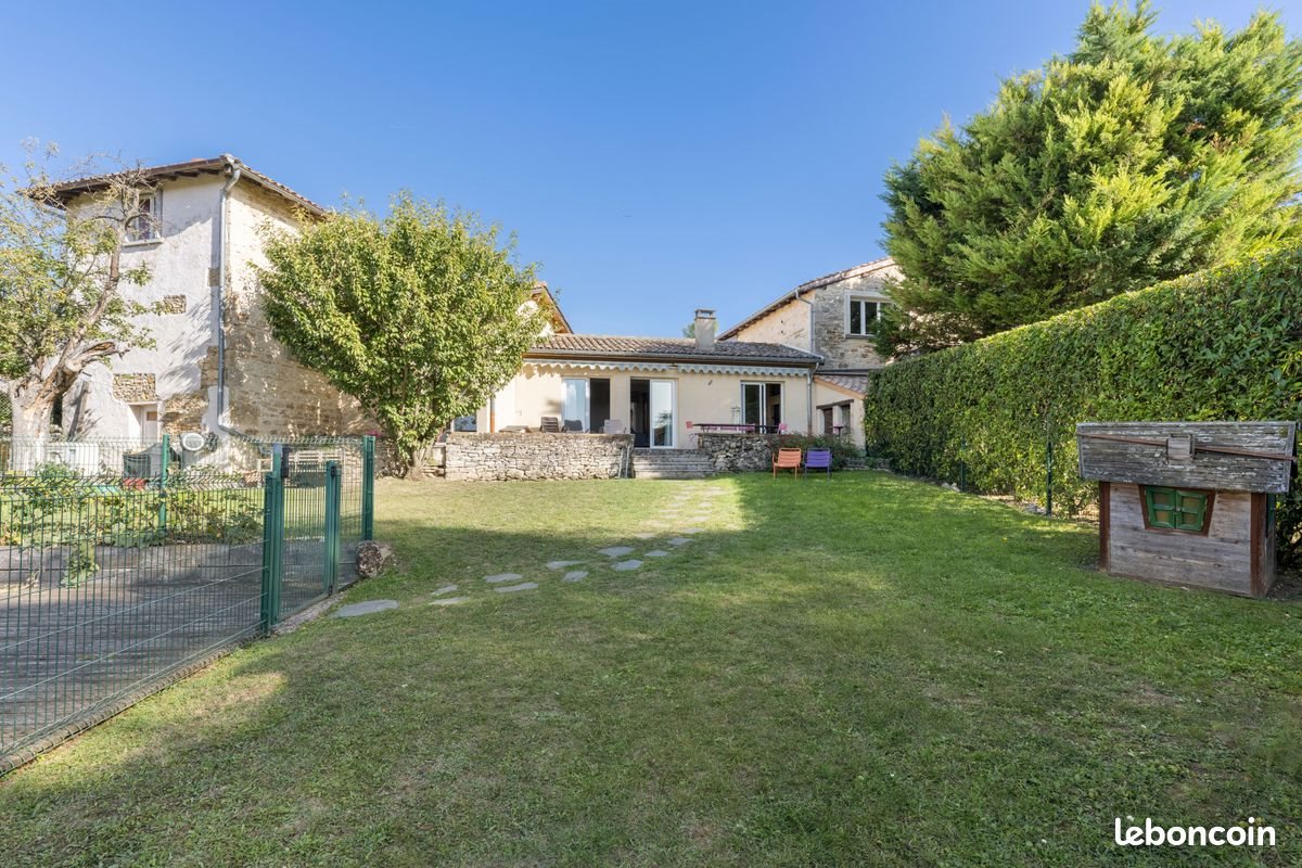 Maison à vendre, 350m², Pommiers