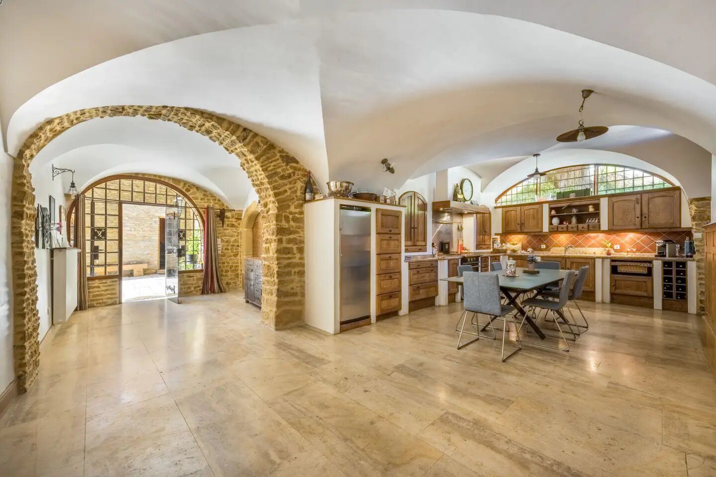Maison à vendre, 431m², Ville-sur-Jarnioux