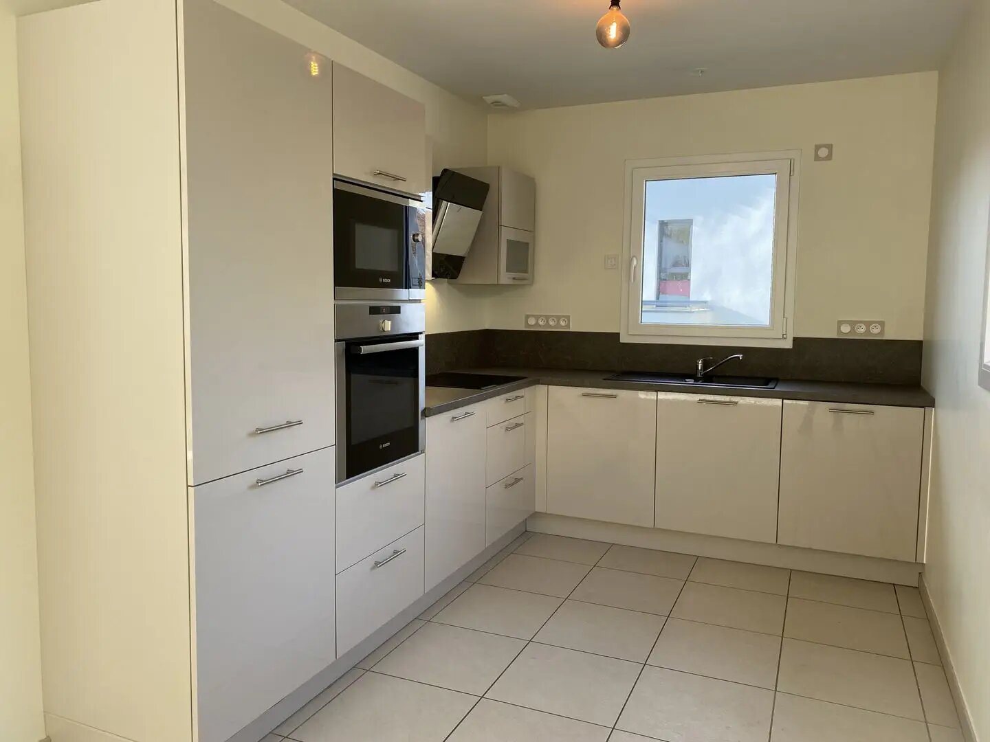 Maison à louer, 104m², Sainte-Foy-lès-Lyon