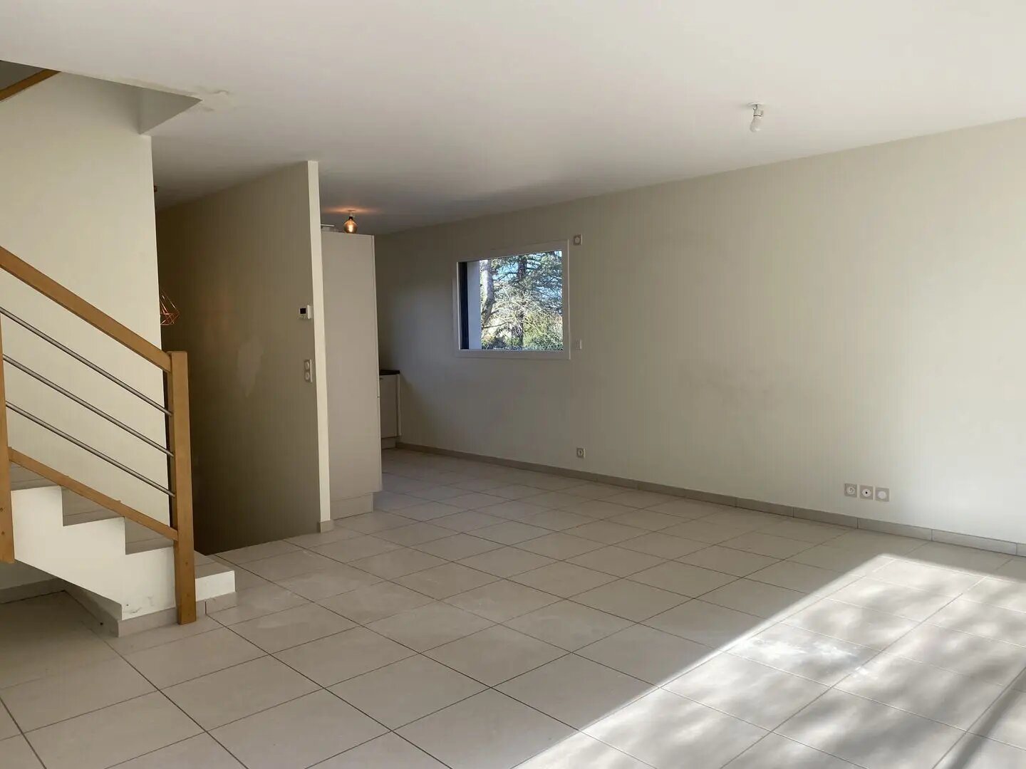 Maison à louer, 104m², Sainte-Foy-lès-Lyon