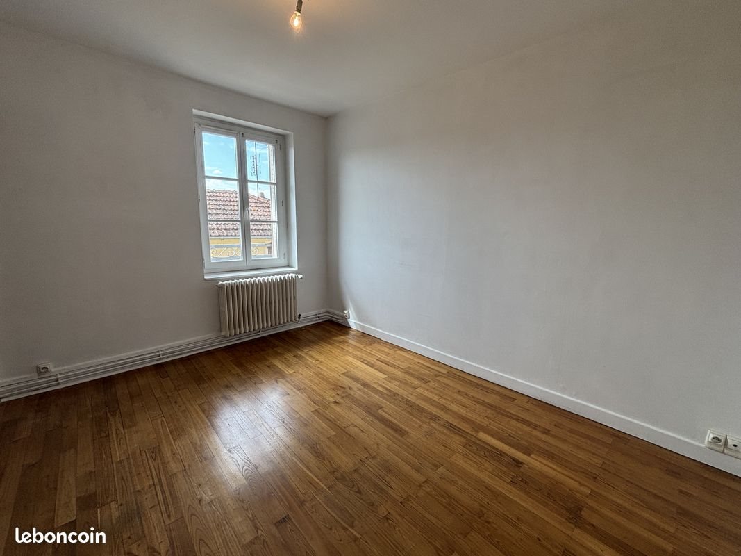 Appartement à louer, 49m², Belleville