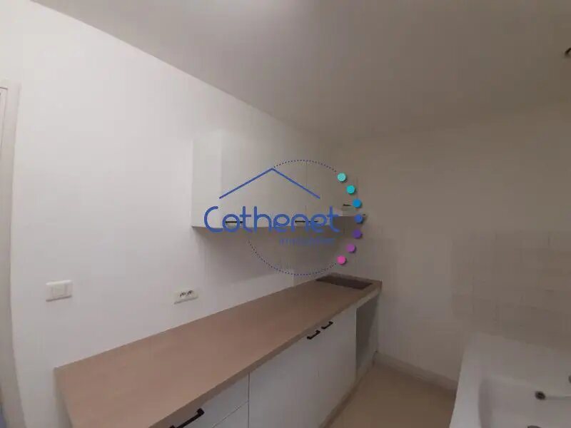 Appartement à louer, 47m², Cours-la-Ville