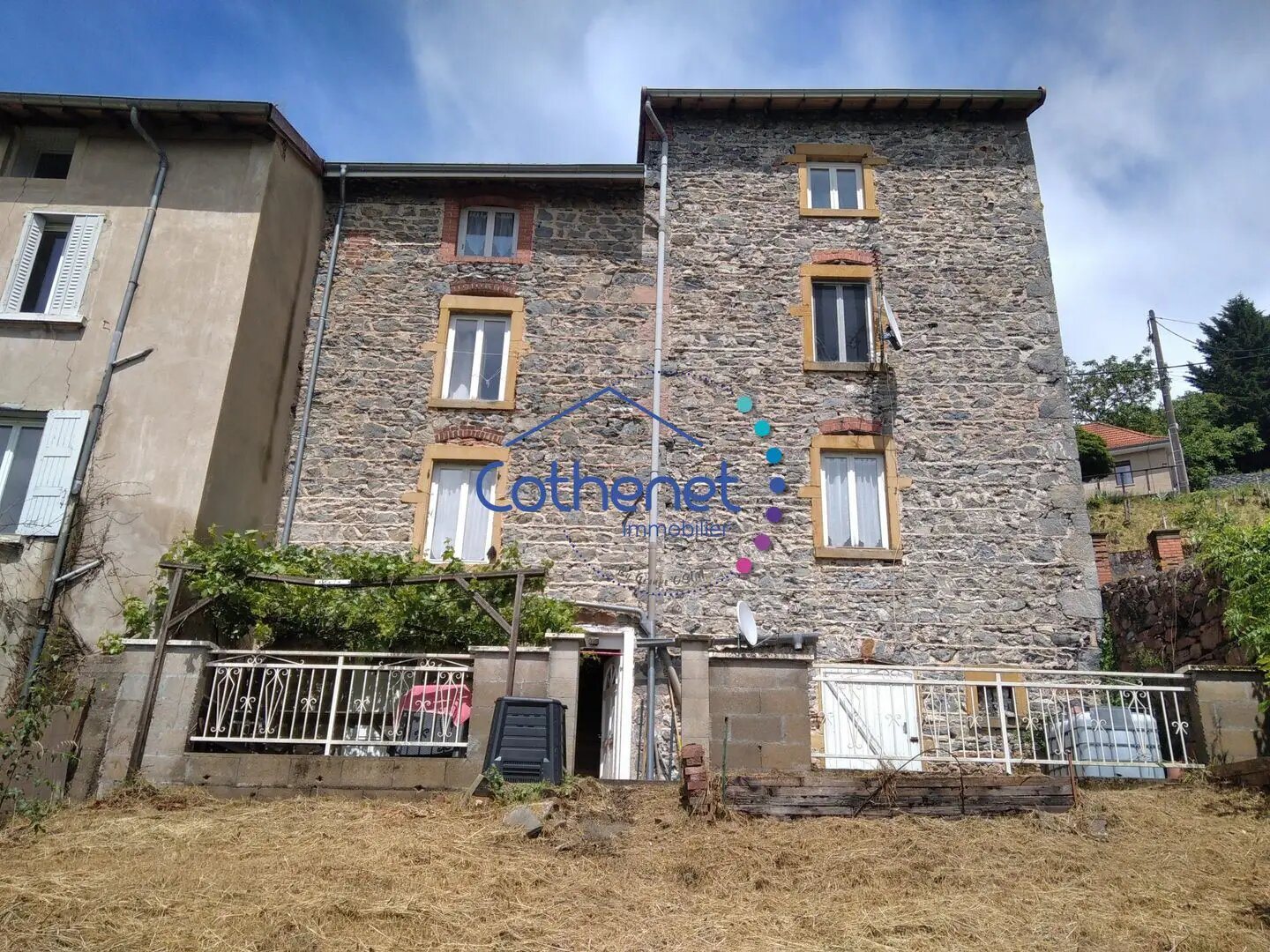 Maison à vendre, 195m², Saint-Vincent-de-Reins