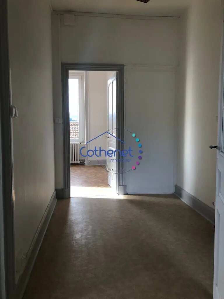 Appartement à louer, 81m², Belmont-de-la-Loire
