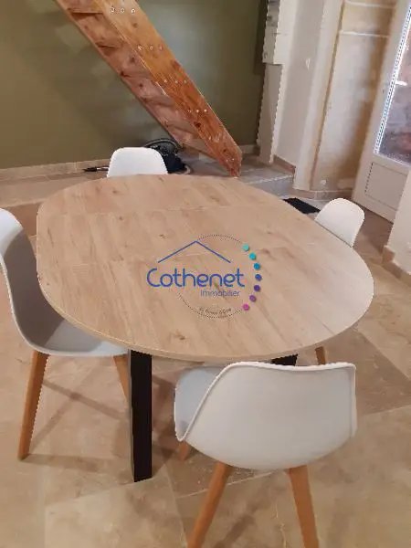 Appartement à louer, 30m², Saint-Vincent-de-Reins