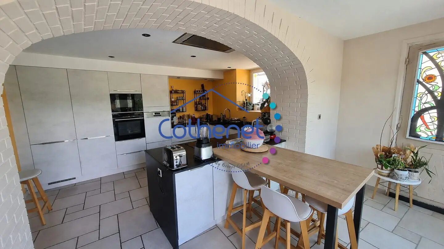 Maison à vendre, 272m², Belmont-de-la-Loire