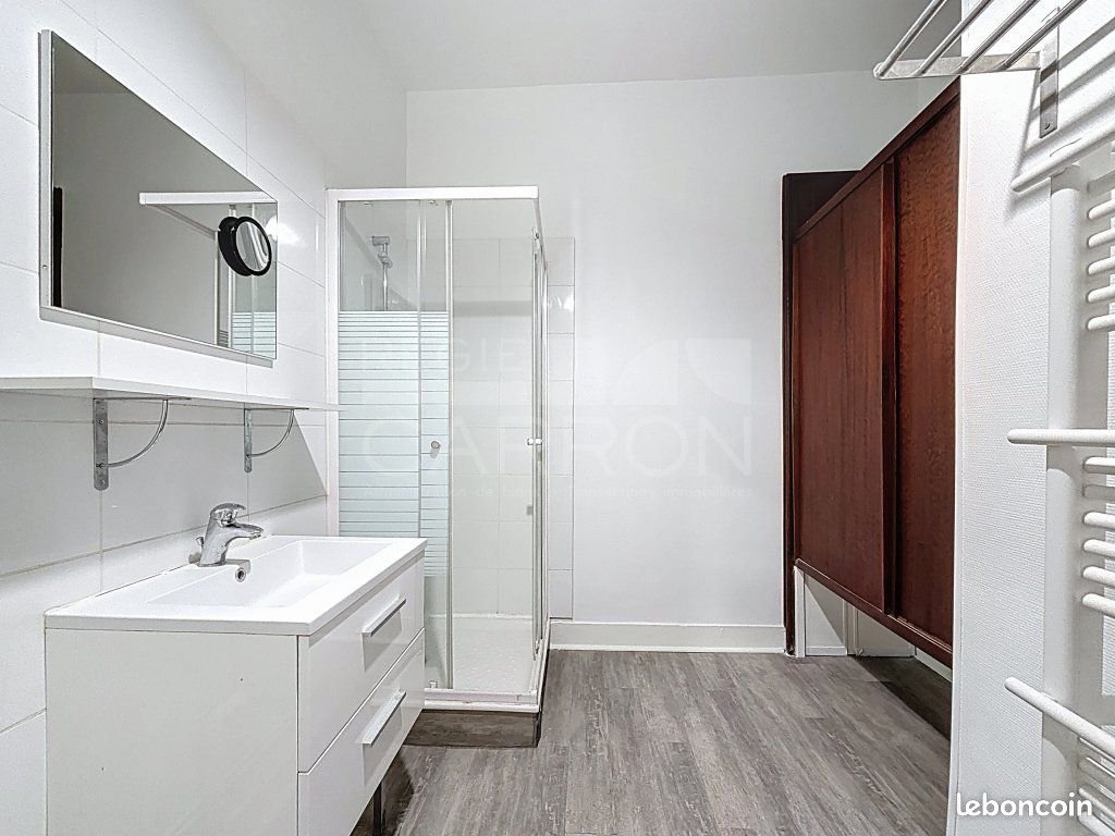 Appartement à louer, 74m², Lyon 8ème