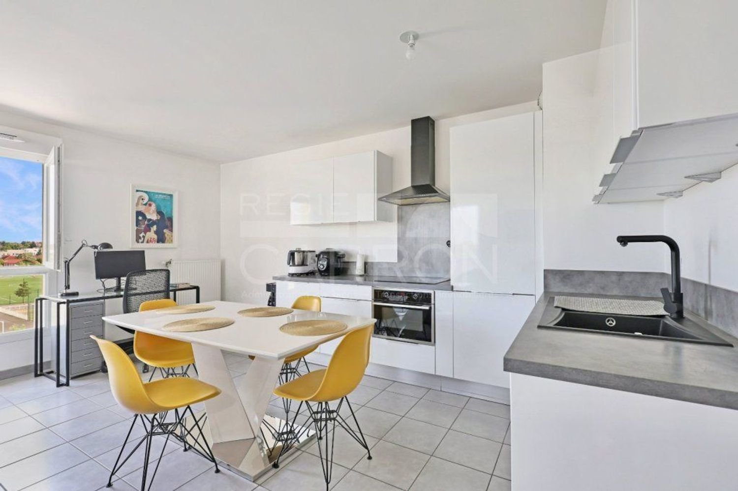 Appartement à vendre, 61m², Vénissieux