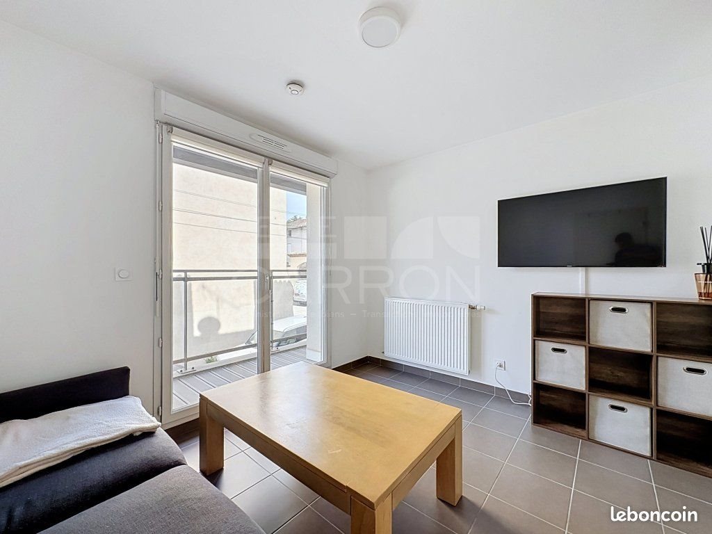 Appartement à louer, 37m², Neuville-sur-Saône