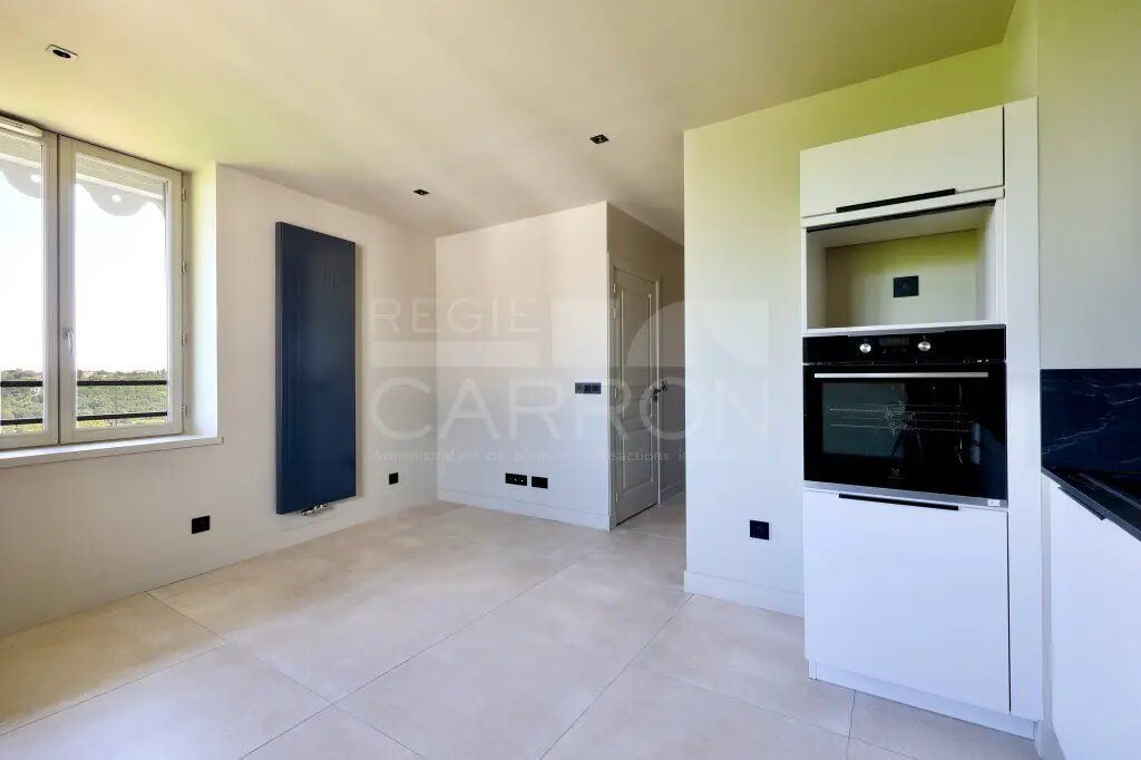 Appartement à louer, 2m², Saint-Cyr-au-Mont-d'Or