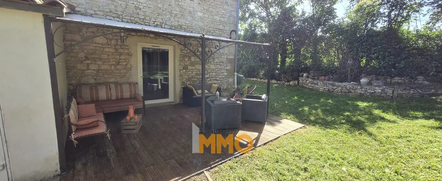 Appartement à louer, 100m², Lucenay
