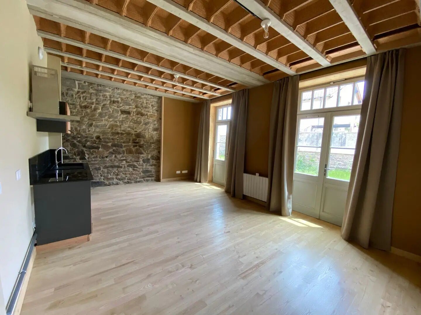 Appartement à louer, 77m², Saint-Etienne