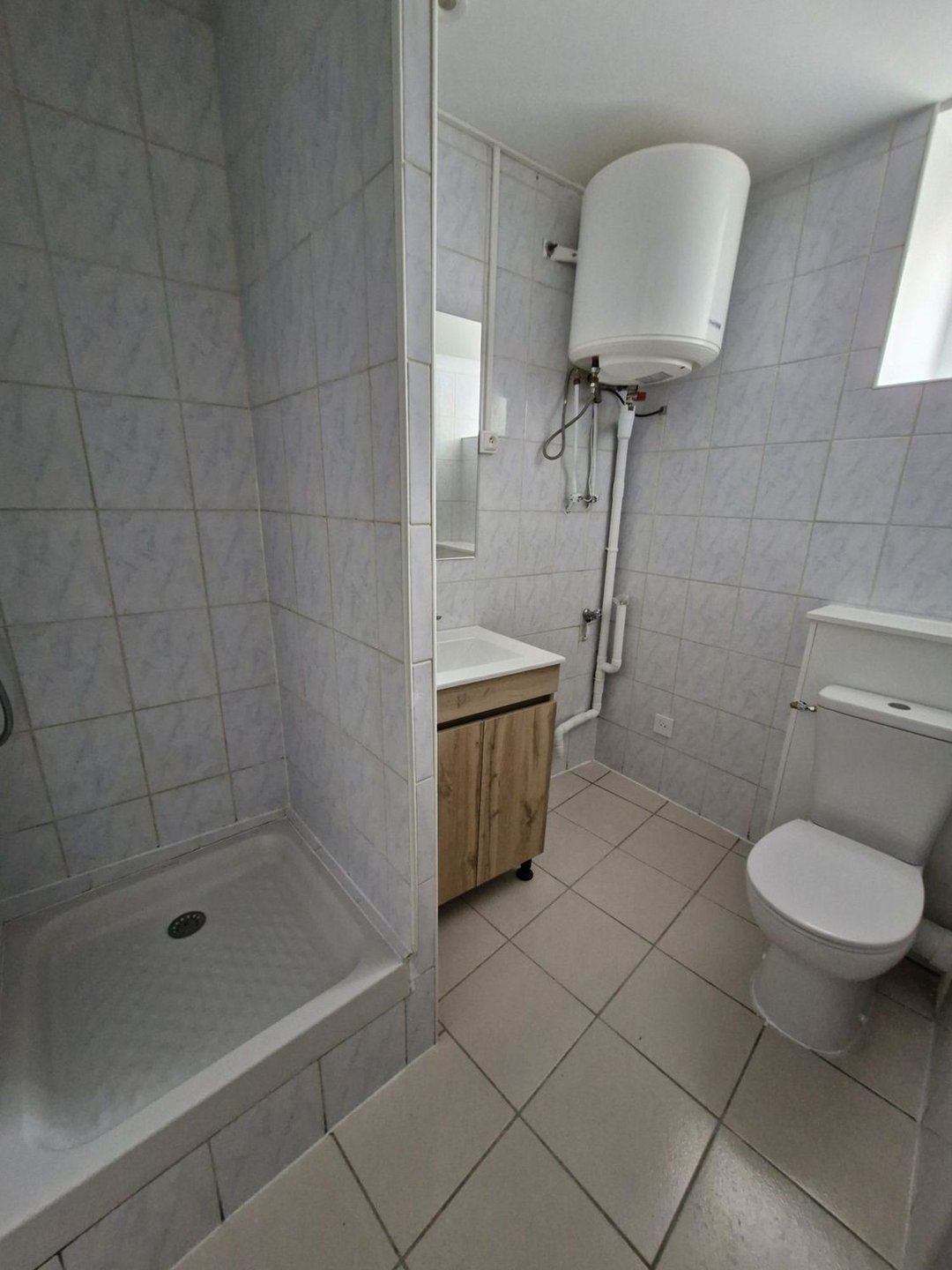 Appartement à louer, 25m², Condrieu