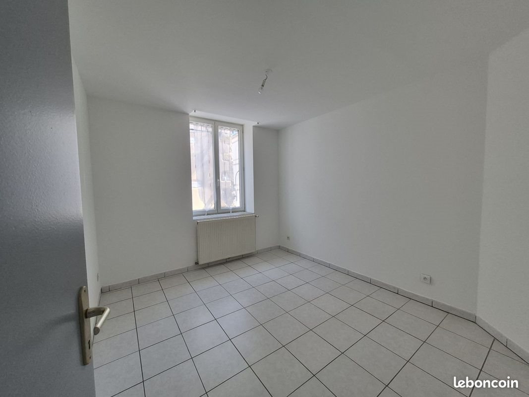 Appartement à louer, 65m², Condrieu