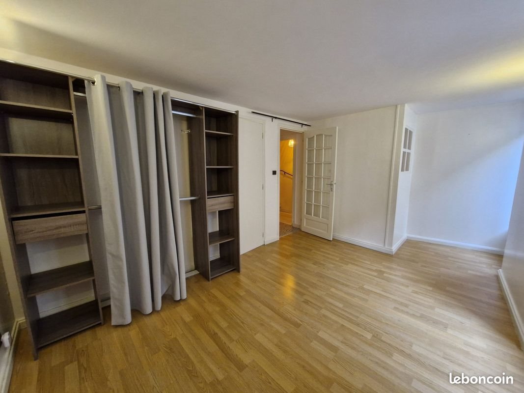 Maison à louer, 70m², Condrieu