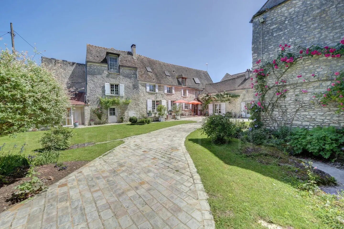 Maison à vendre, 305m², Montainville