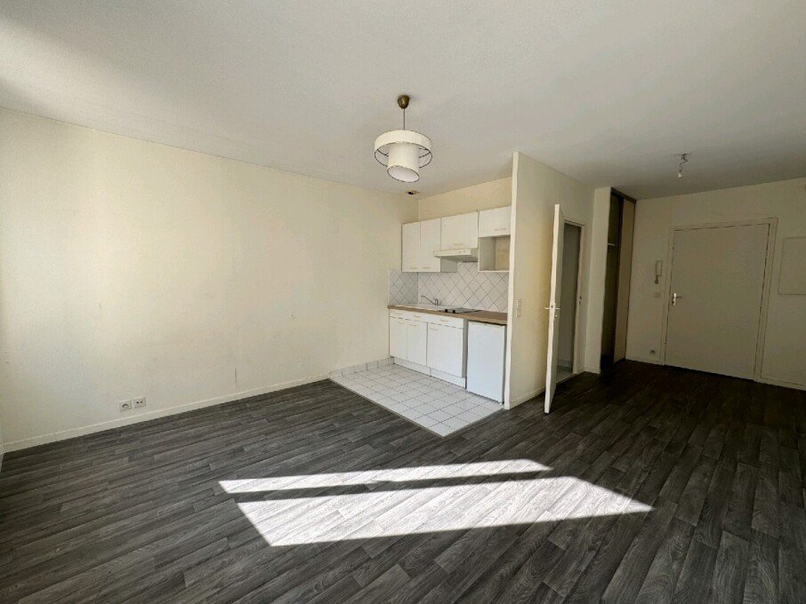 Appartement à louer, 27m², Mantes-la-Jolie