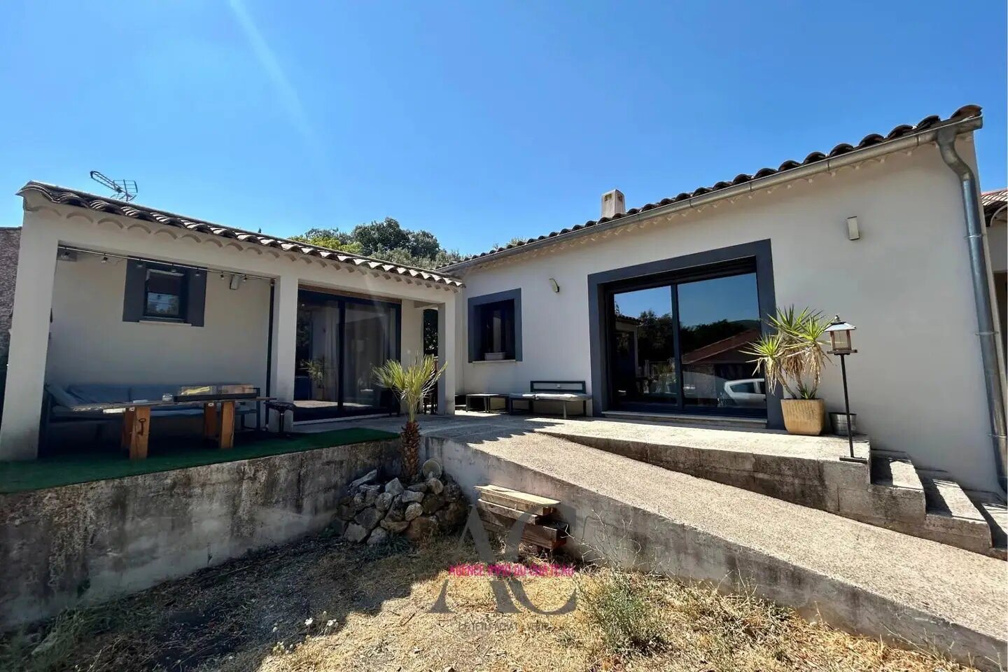 Maison à vendre, 92m², Sainte-Anastasie-sur-Issole