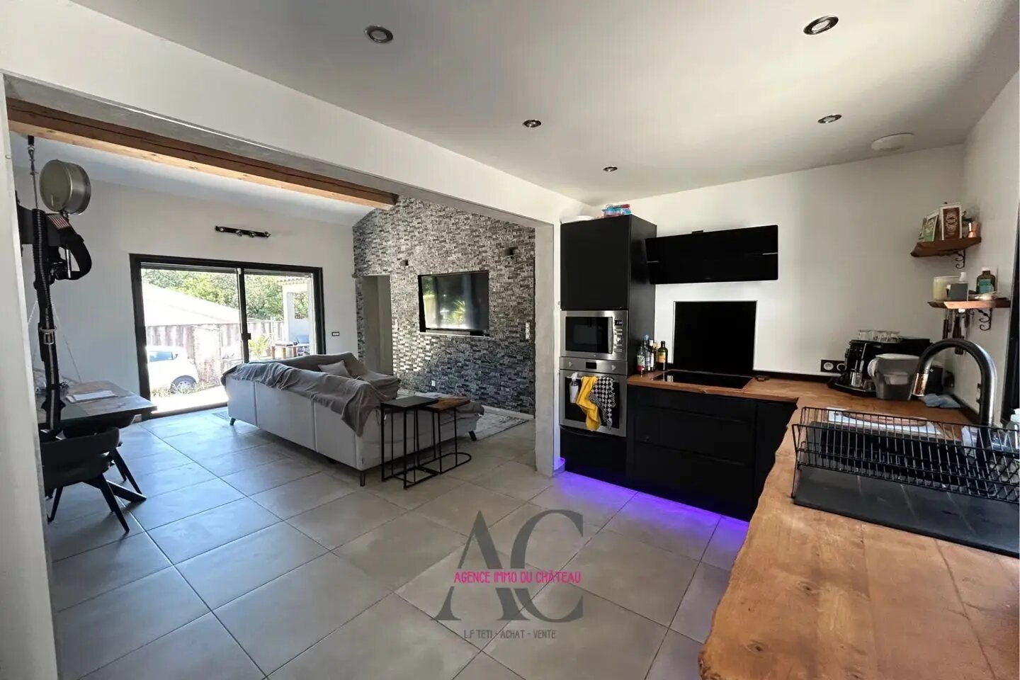 Maison à vendre, 92m², Sainte-Anastasie-sur-Issole