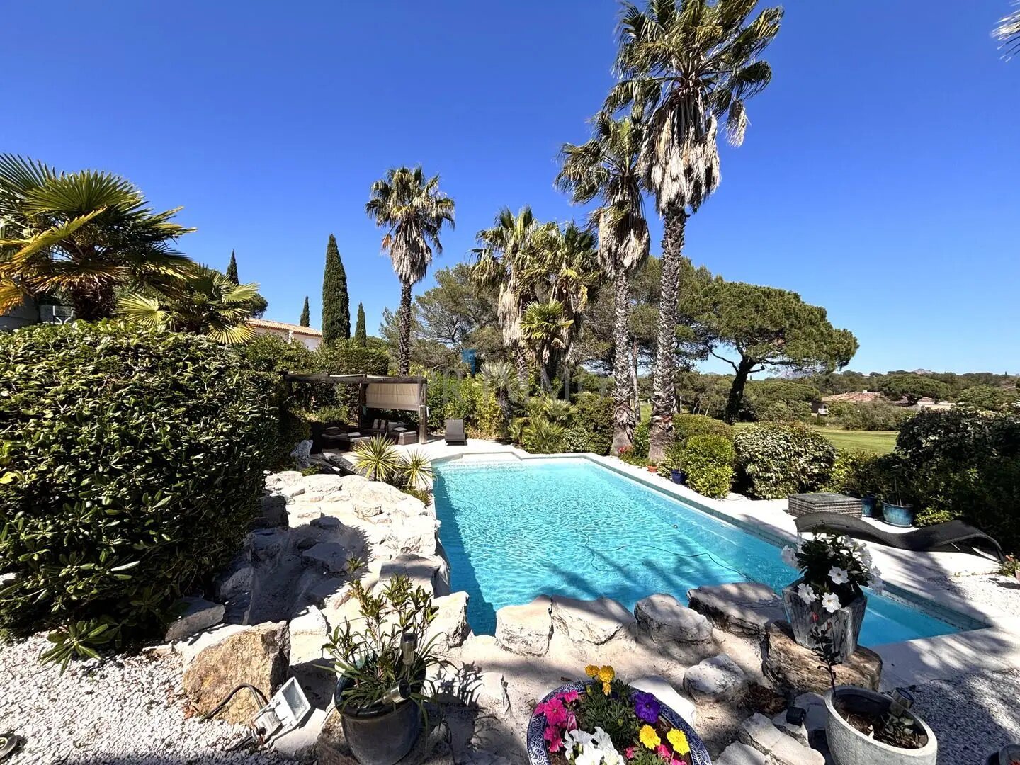 Maison à vendre, 305m², Saint-Raphaël
