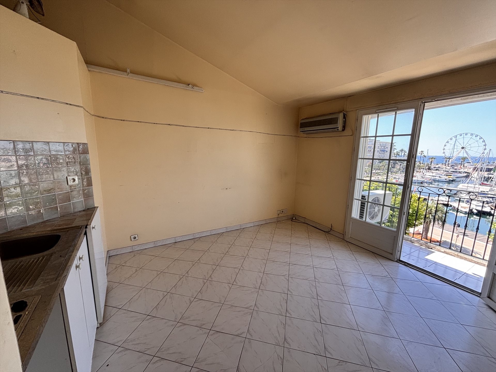 Appartement à vendre, 33m², Saint-Raphaël