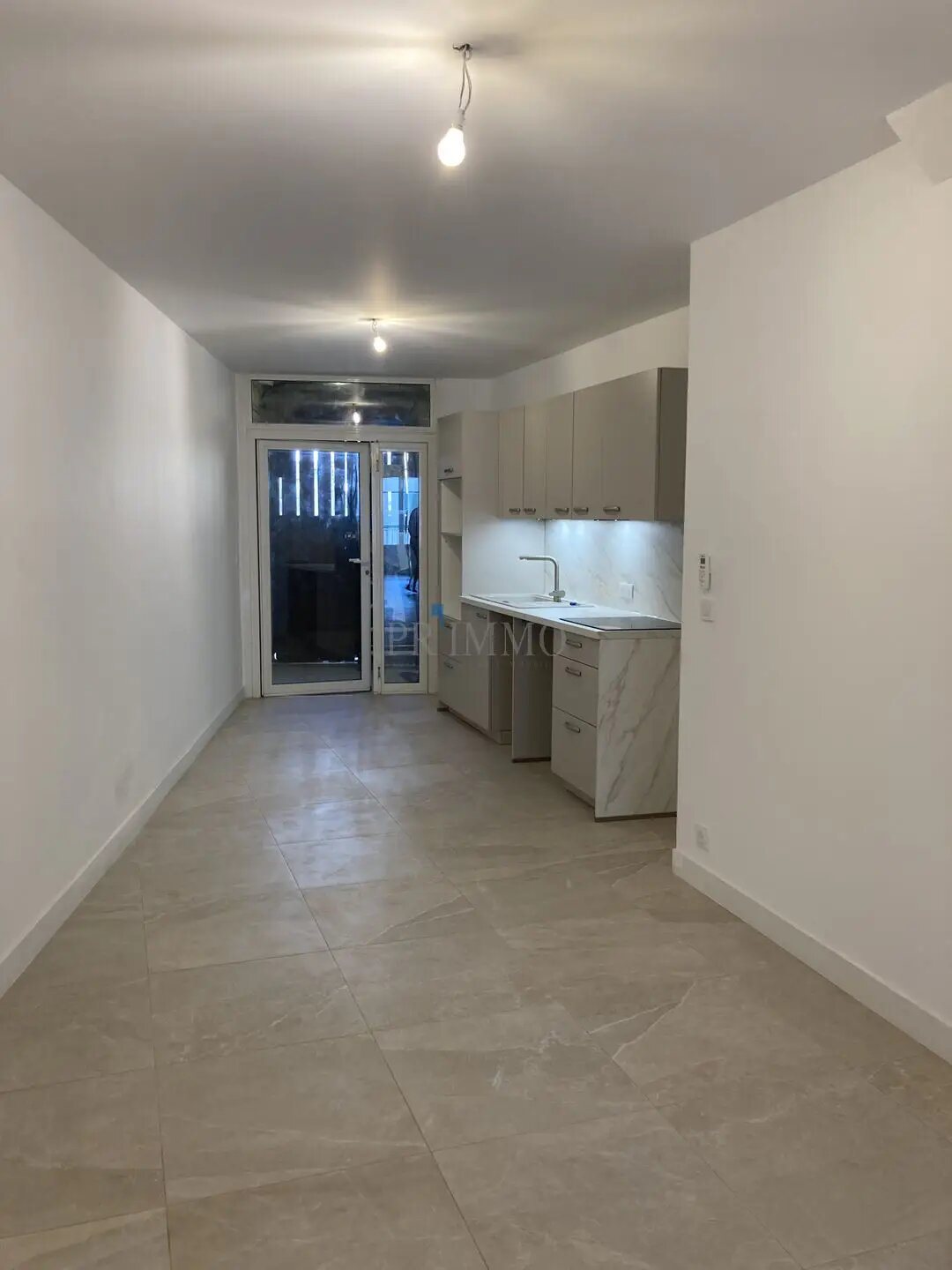 Appartement à louer, 61m², Fréjus