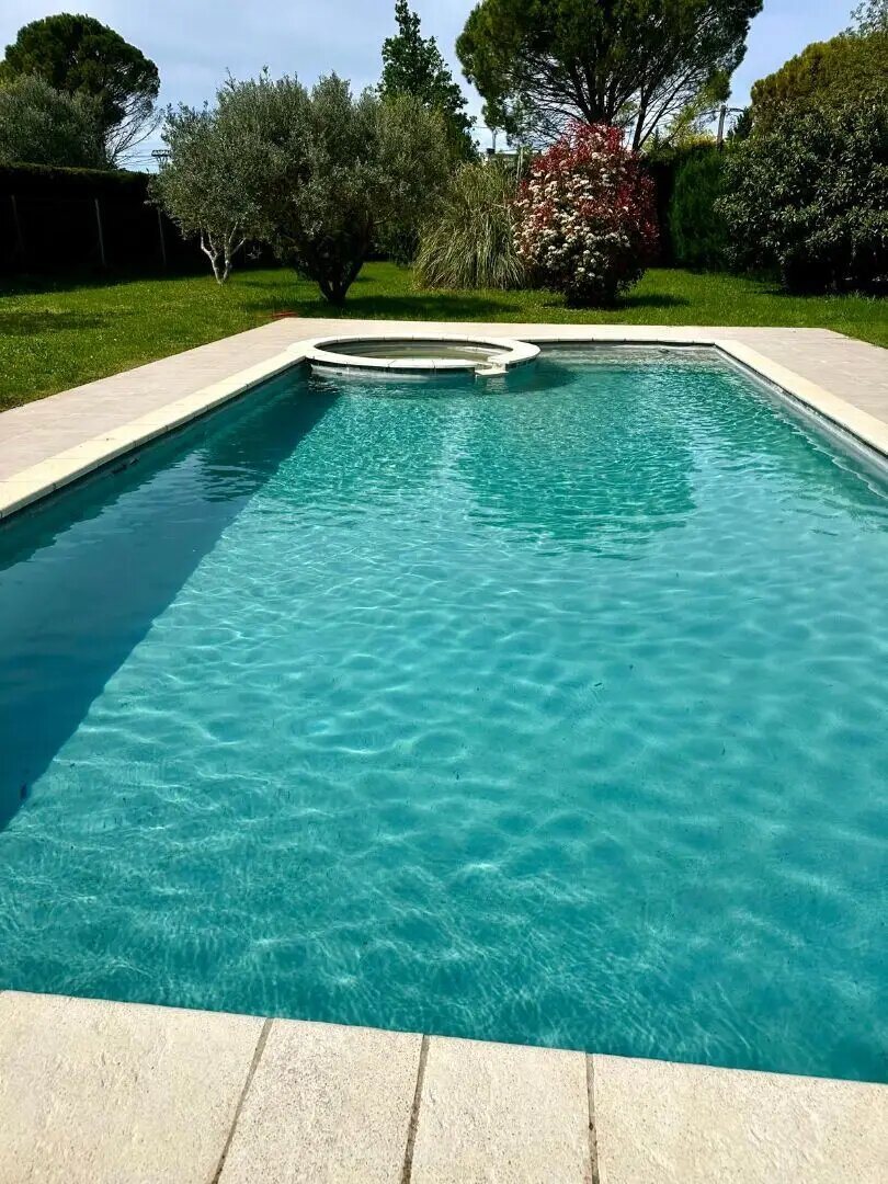 Maison à vendre, 180m², Entraigues-sur-la-Sorgue