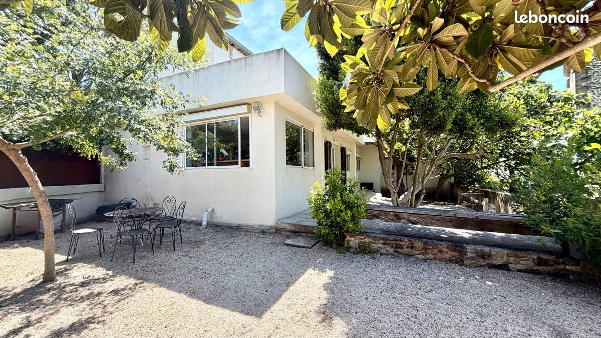 Maison à vendre, 110m², Entraigues-sur-la-Sorgue