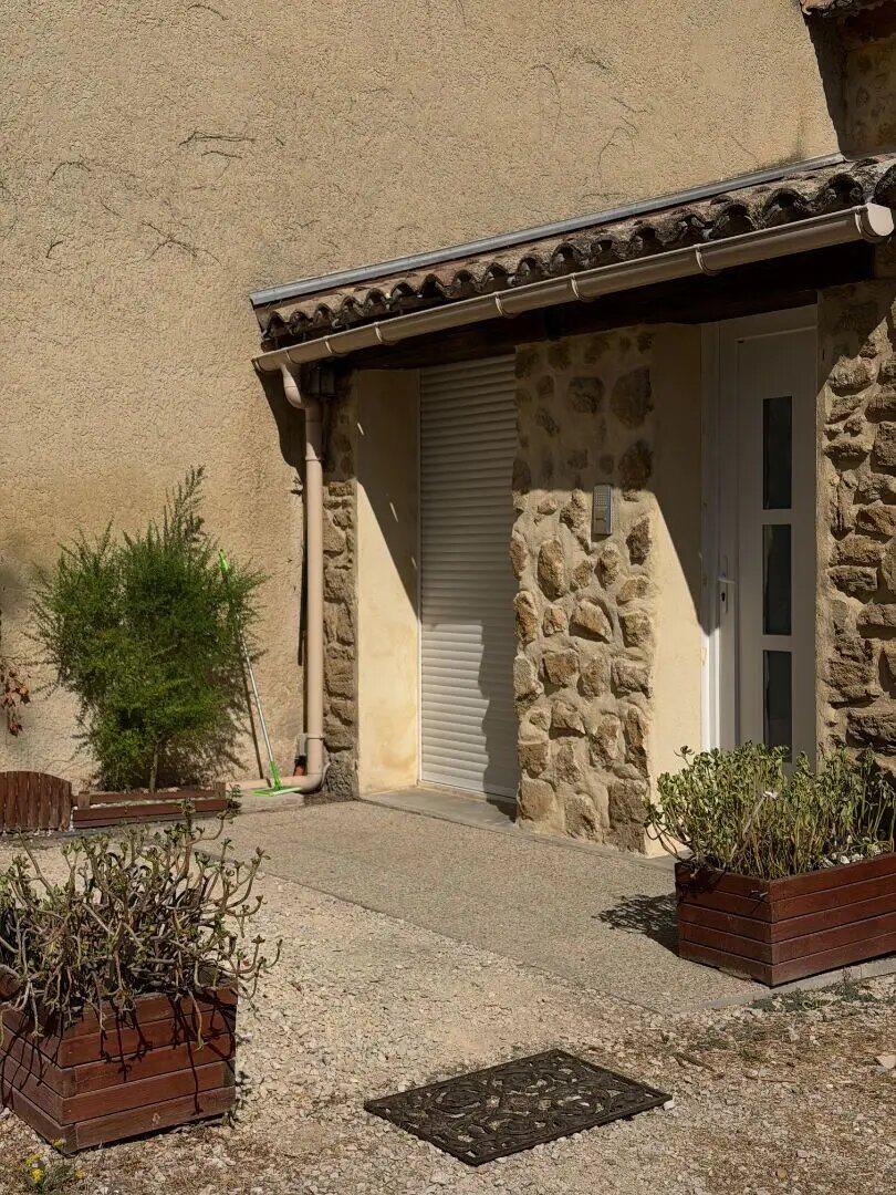 Appartement à louer, 60m², Entraigues-sur-la-Sorgue