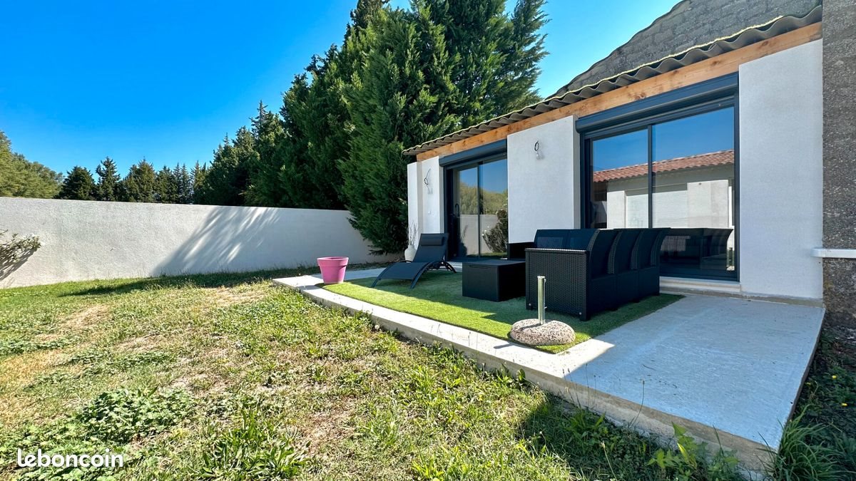 Appartement à louer, 23m², Althen-des-Paluds