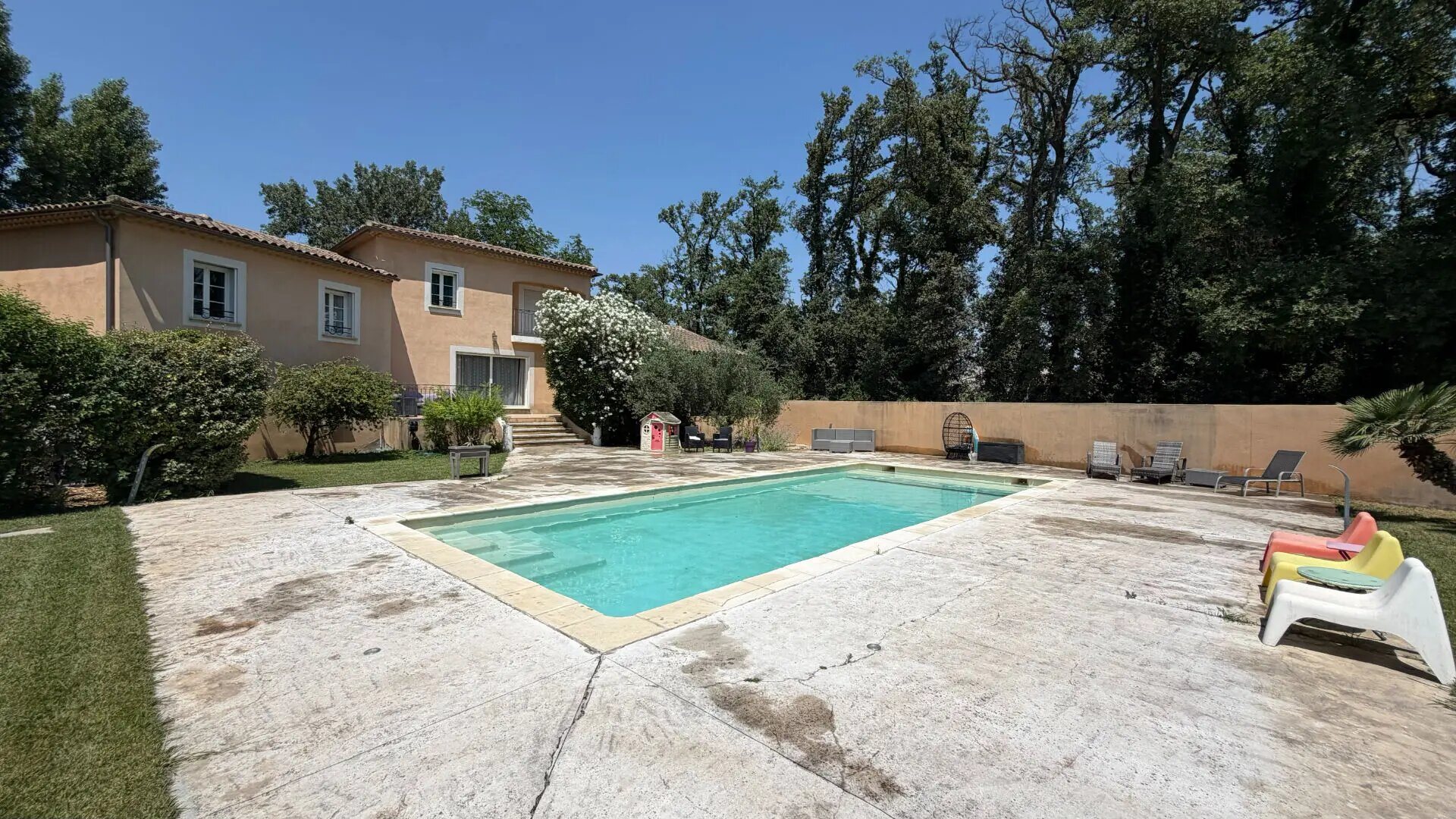 Maison à vendre, 240m², Vedène