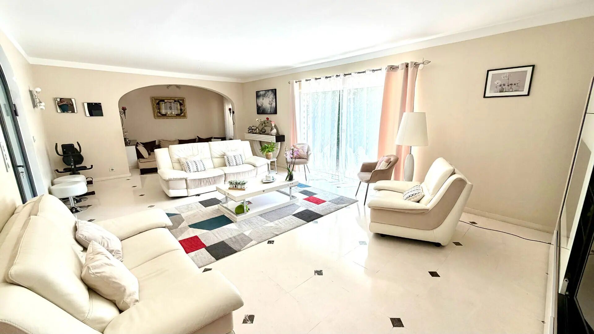 Maison à vendre, 240m², Vedène