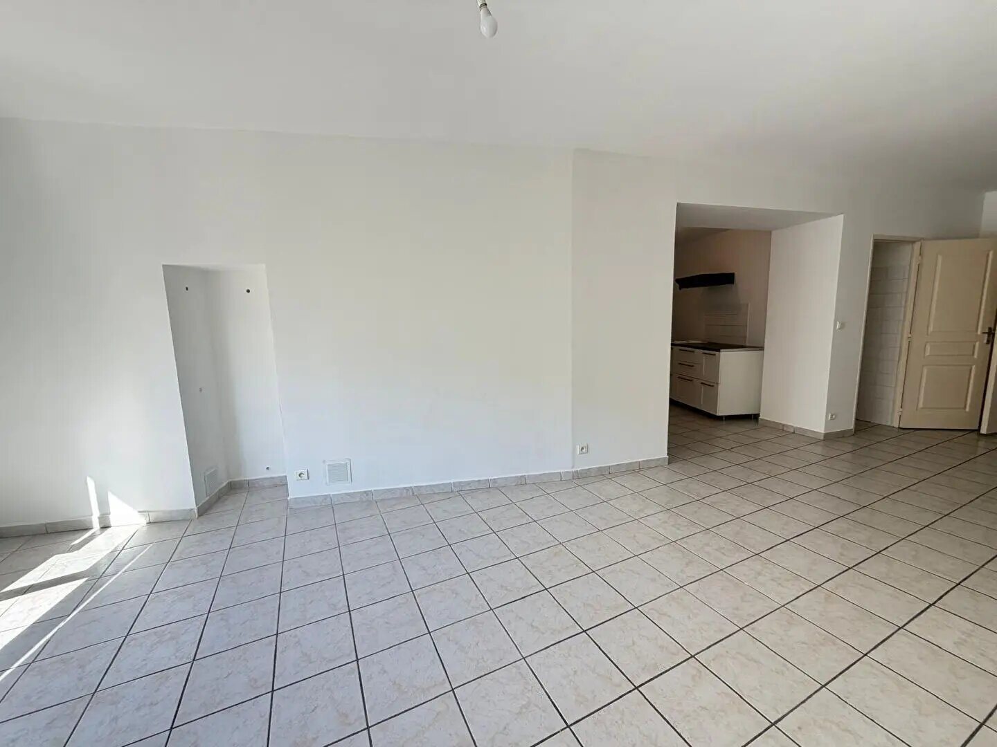 Appartement à louer, 60m², Entraigues-sur-la-Sorgue