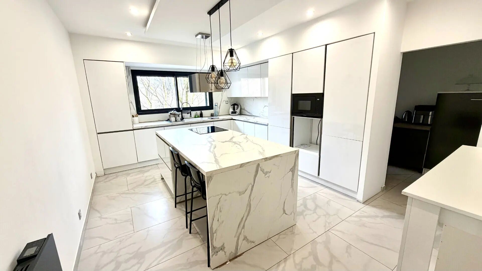 Maison à vendre, 341m², Sorgues