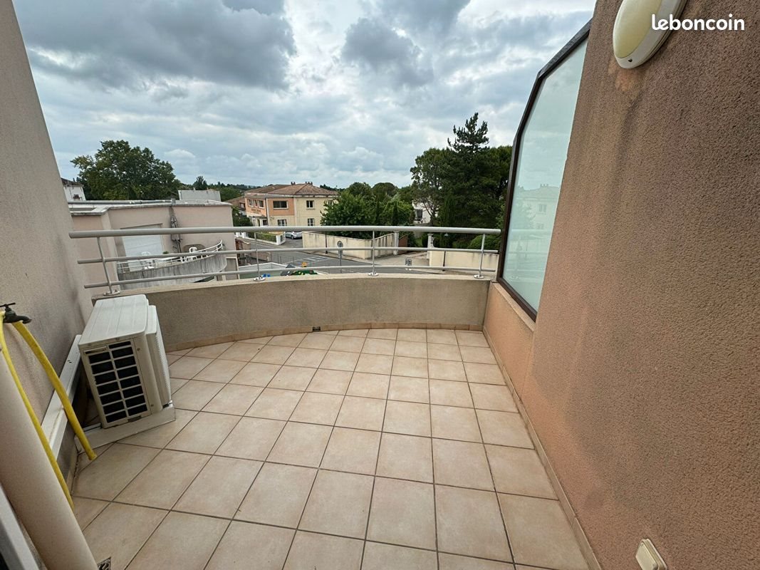 Appartement à louer, 47m², Althen-des-Paluds