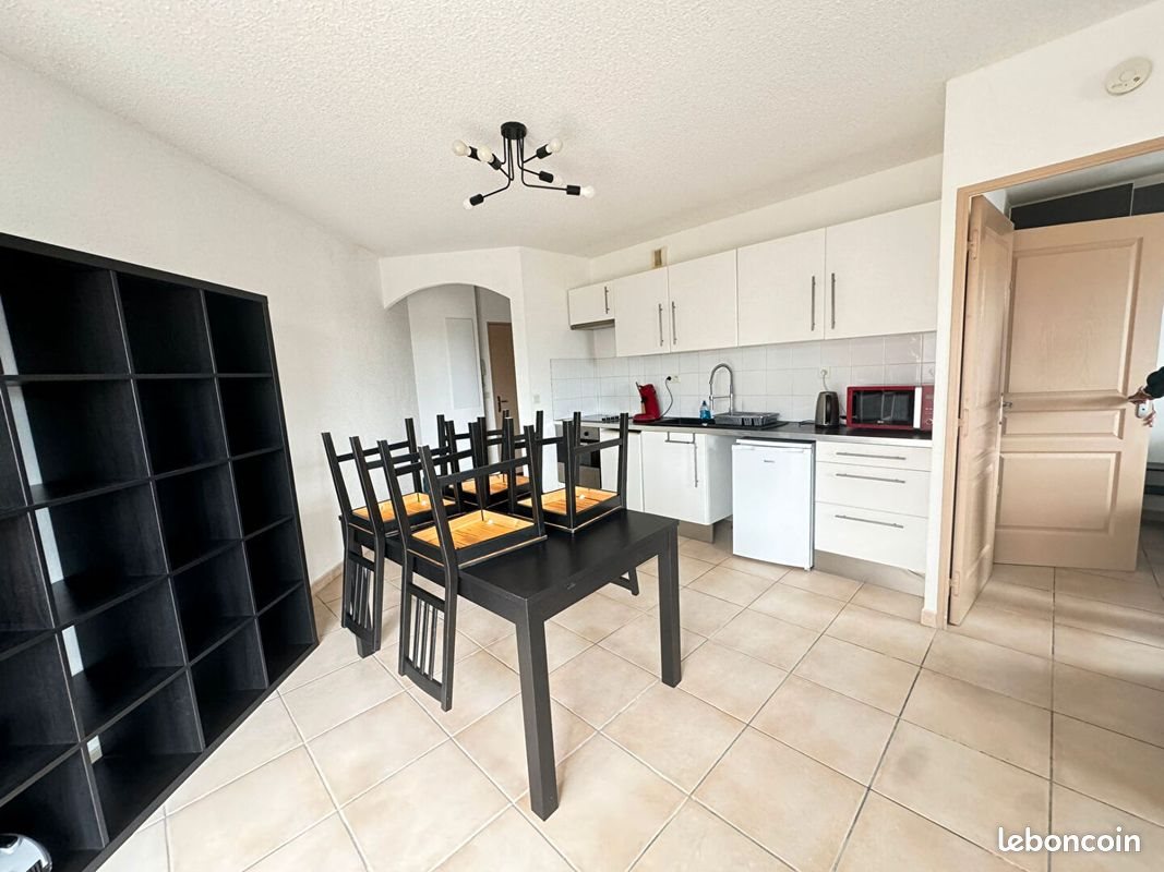 Appartement à louer, 47m², Althen-des-Paluds