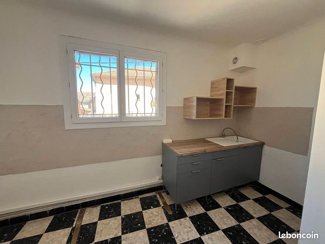 Maison à louer, 68m², Sarrians